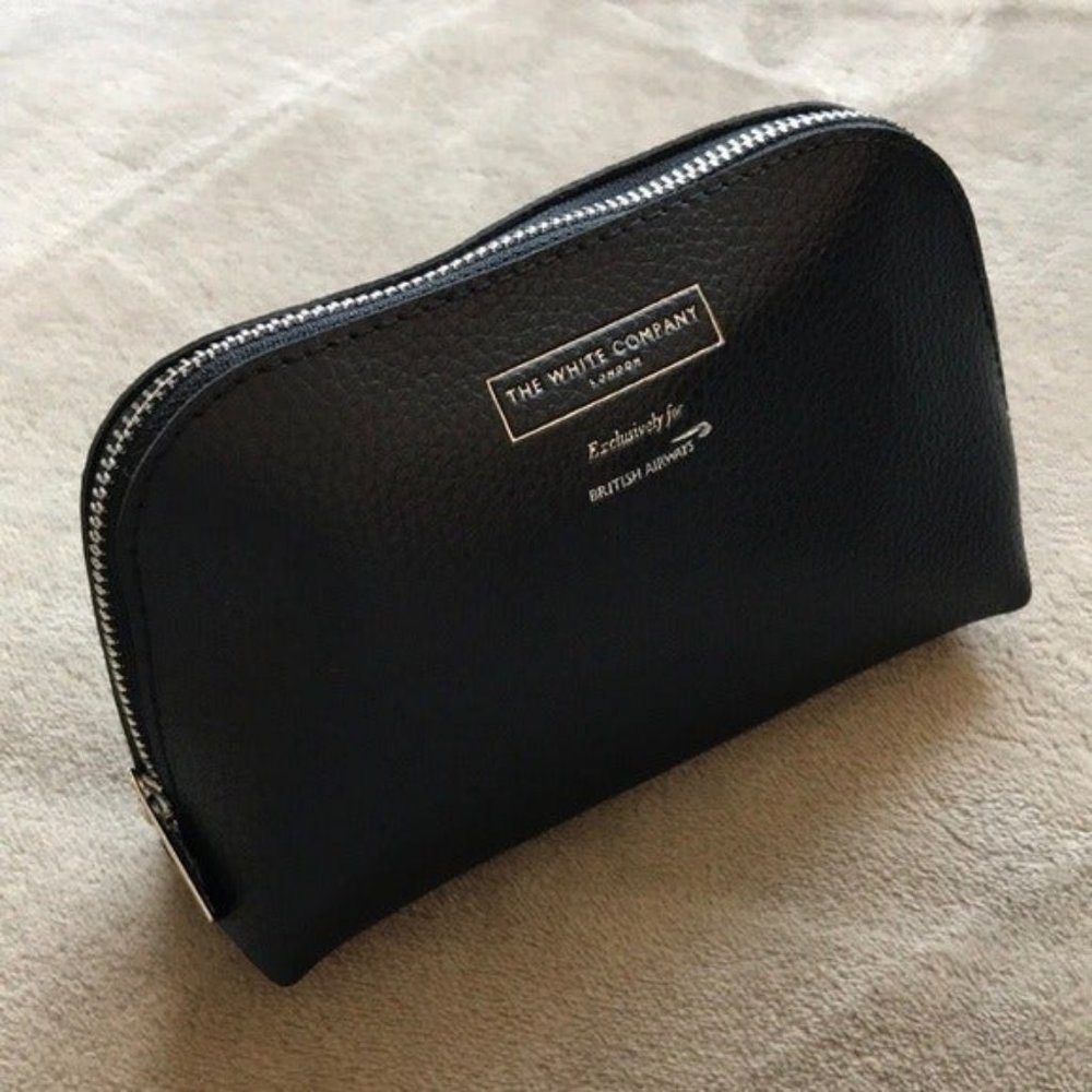 The White Company toiletry bag & kits - Picture 1 of 7